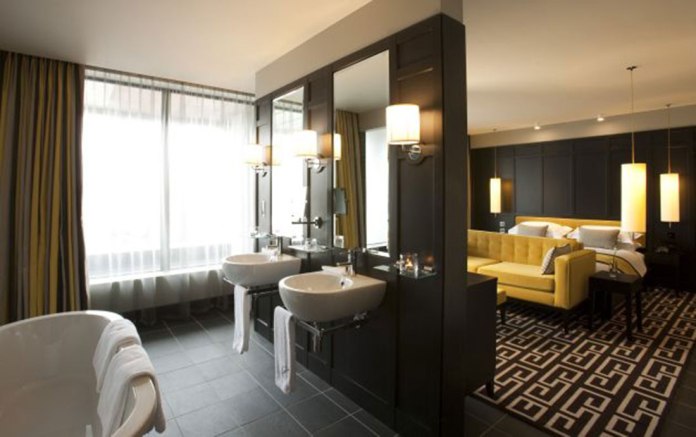 fitzwilliam-hotel-bedroom-bathroom-design